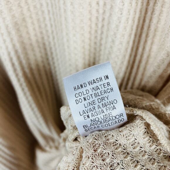 Entro Plus Size 2X Waffle Knit Raw Edge Embroidered Knotted Top Tan Boho Casual - Picture 6 of 6